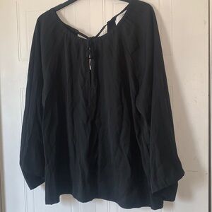 Selected Femme | Beatrice Black Keyhole Top Size 36